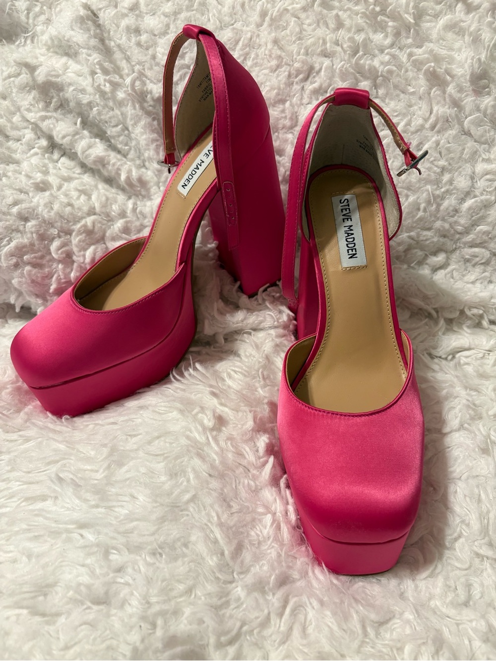 Steve Madden Tamy Hot Pink Satin Platform Heels Size 10 Y2K